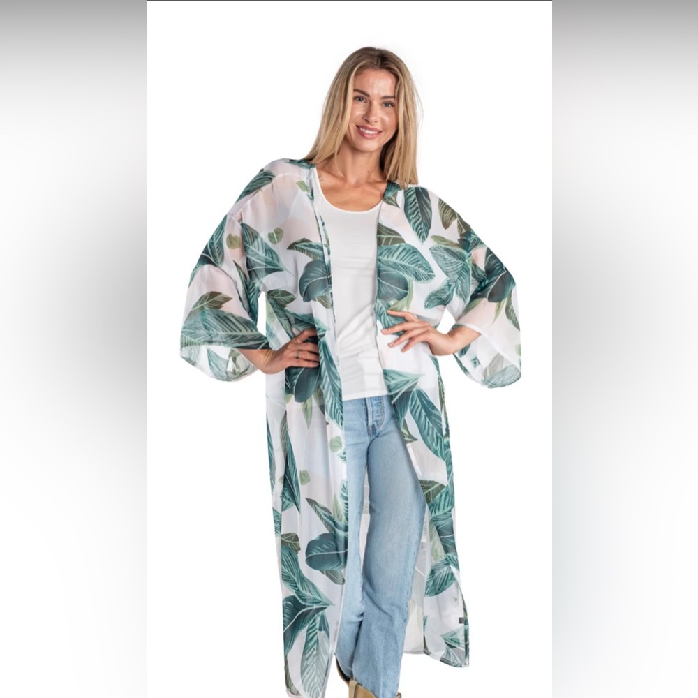 Women’s-green/white, tropical leaves print kimono